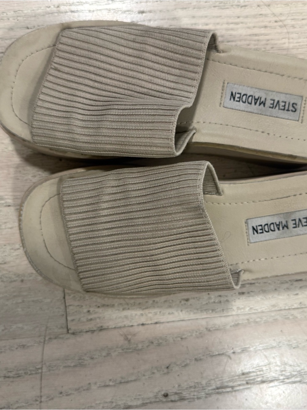 Steve Madden Taupe Ribbed Slide Sandals